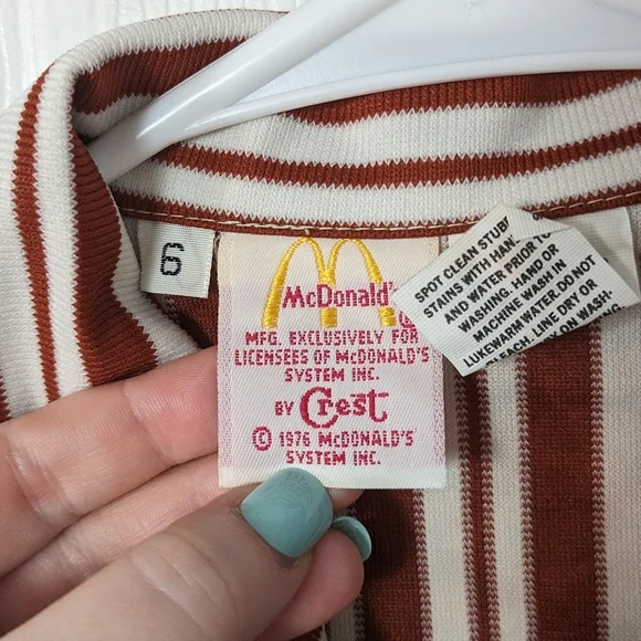 Rare Vintage 70s McDonald's Deadstock Button Down Rust Uniform Top in Packaging - Picture 2 of 9